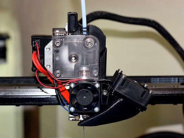 Motor shim and fan duct bracket for Makergear M2 with E3D Titan by farr0wn3d