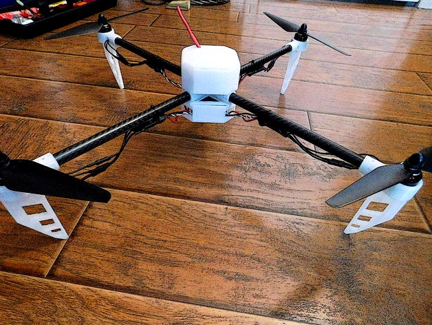 The Hawk - A Mostly 3d Printed Quadcopter by PaperScarecrow