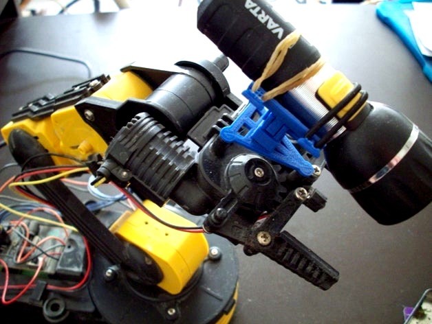 Roboter Arm Mount Point für u.a. Taschenlampe by megaalf
