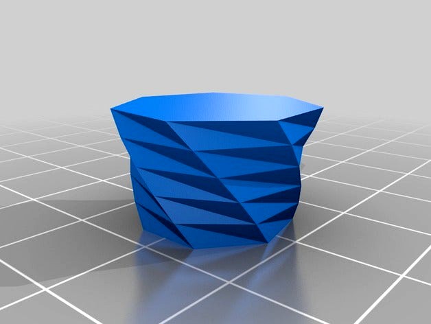 Customize a polyhedron to print a 7-edge vase by ThanhTD