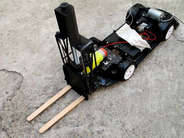 pallet toy by x_velarde