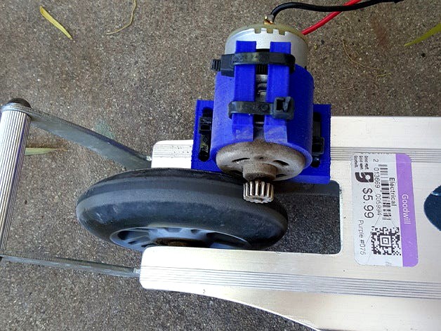 Motor Mount for Drill Motors (34.6mm diameter motors) by lw_17_lucas