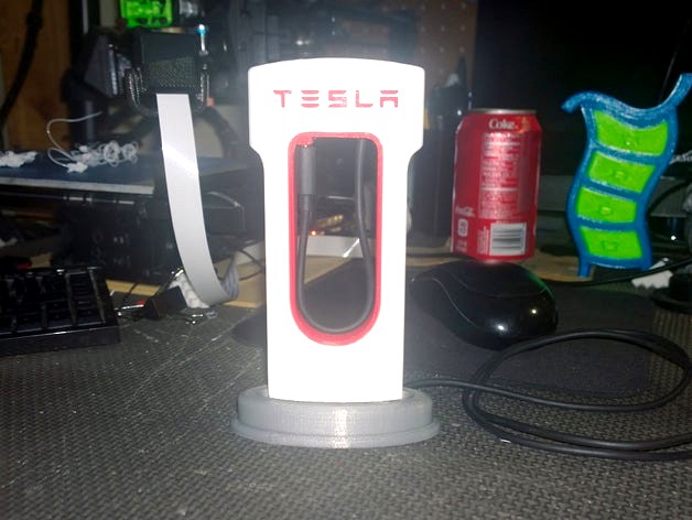 Tesla Phone Supercharger by Galaktican