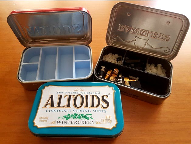 Altoids Organizer by blackfede