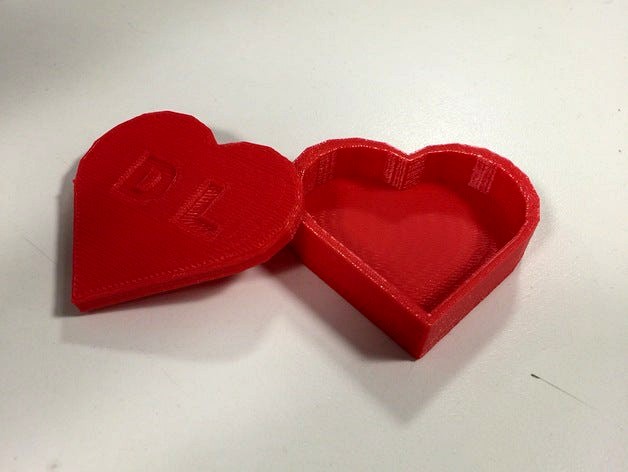 Heart Box Tinkercad Tutorial by MakerBotLearning