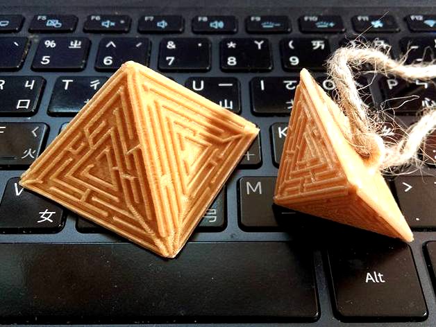 Maze Pyramid Generator by JustinSDK