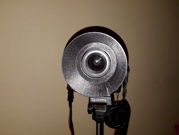 18-55mm lens hood (58mm) by eddster