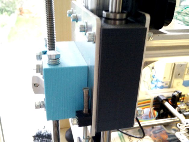 K8200 / 3Drag left z axis bearing alignment block by RobinSt