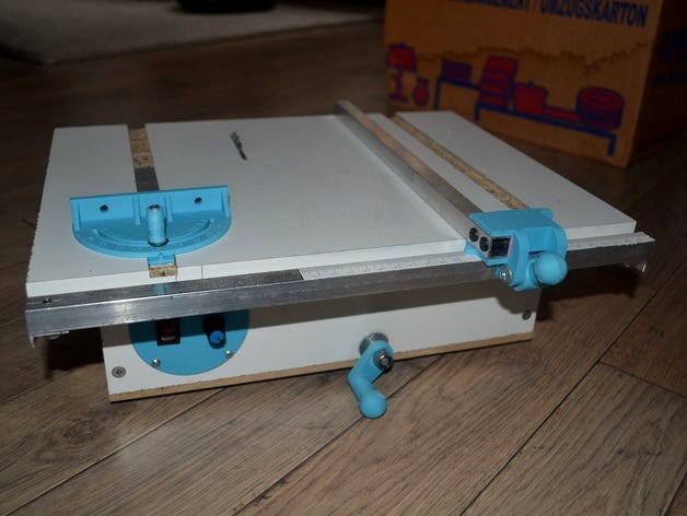 Mini table saw by winand