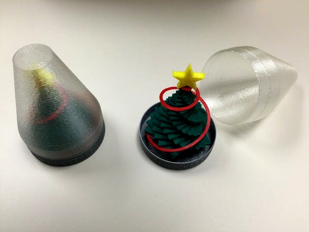 Spiral Christmas Tree Capsule by pikafoop