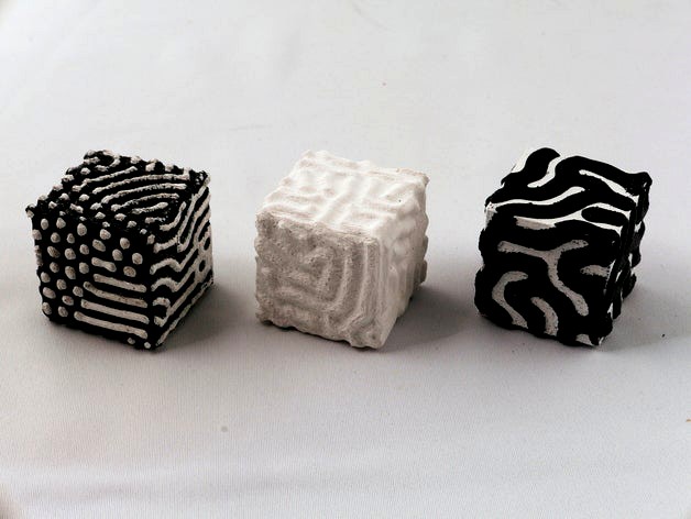 Reaction-Diffusion Cube by taroh