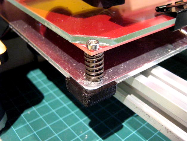 Prusa i3v bed corners by scurrg