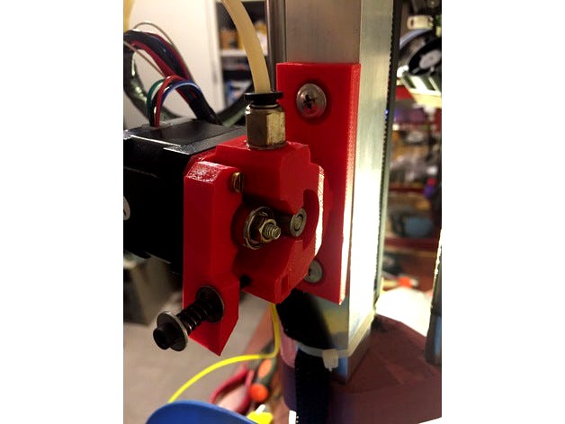 Direct Drive extruder for mk8 and 3/8" pneumatic connector by diegognavarro