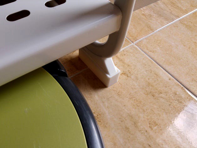 Ikea hack: Mulig shelving unit proRoomba by Makitpro