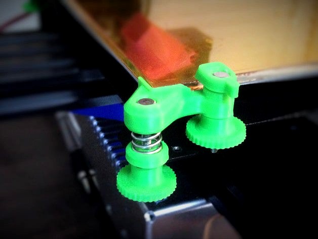 Easy bed levelers for MTW Minimax by Beerglut