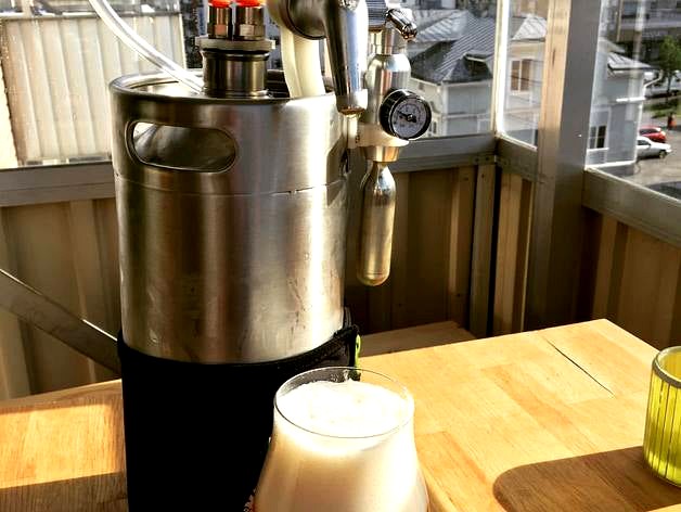 Portalble beer faucet by