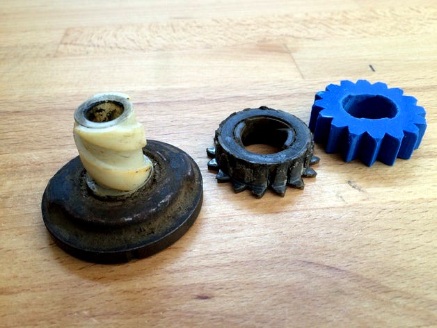 lawn tractor - gear for starter motor by willie42