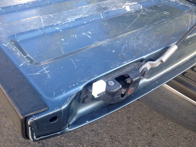 ROBO3D-Chevy Silverado Tailgate bumbers by Prefab