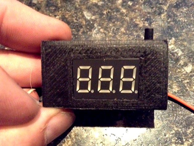 Battery Voltage Tester by DaveGun