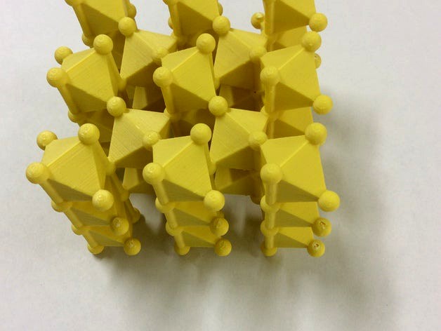 Rutile Atomic Structure by otomamay