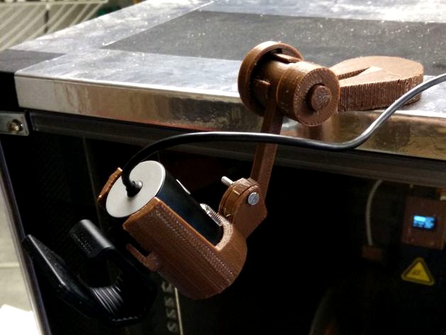 Magnetic Microsoft Lifecam Holder by mtbox