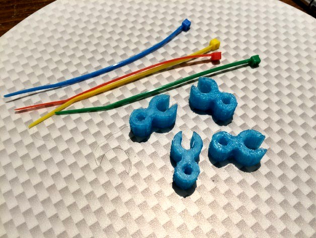 Filament clip for Micro3D - Improved! by ctgreybeard