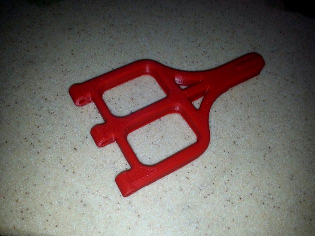 Traxxas E-MAXX Upper Arm (edited for correct printing) by dentikhval