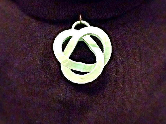 Abstract Knot Pendant by gabrielguzman