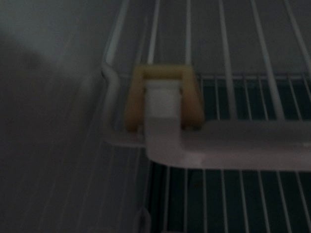 Fridge barrier support - Soporte barrera anticaidas frigorífico by danimtb