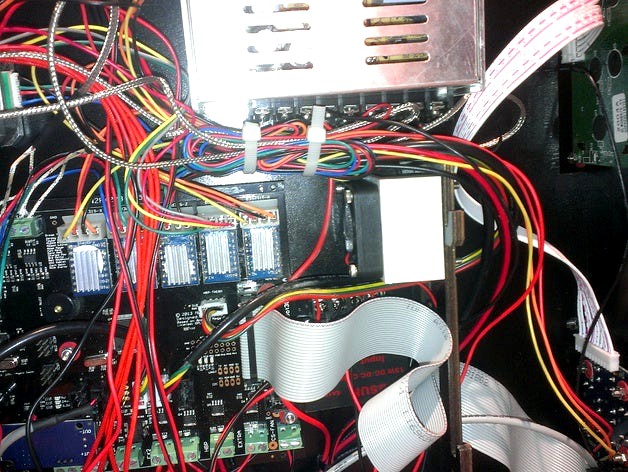 CTC cooling fan bracket by MoPrinter
