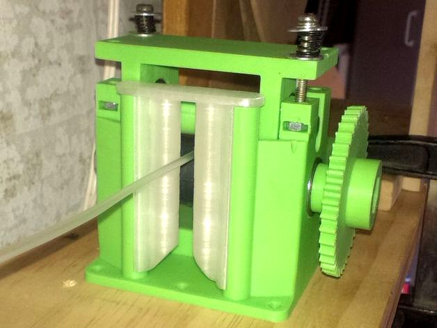 Filament Guide for Filament Extruder Puller by wingmaster