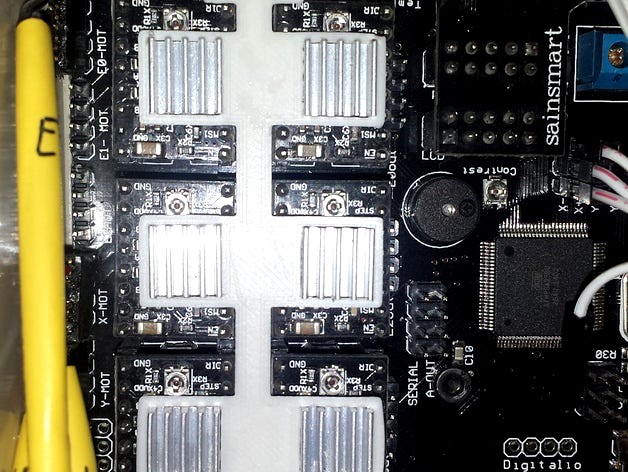 Megatronics 2.0 Pololu heatsink holder by cptcupcake
