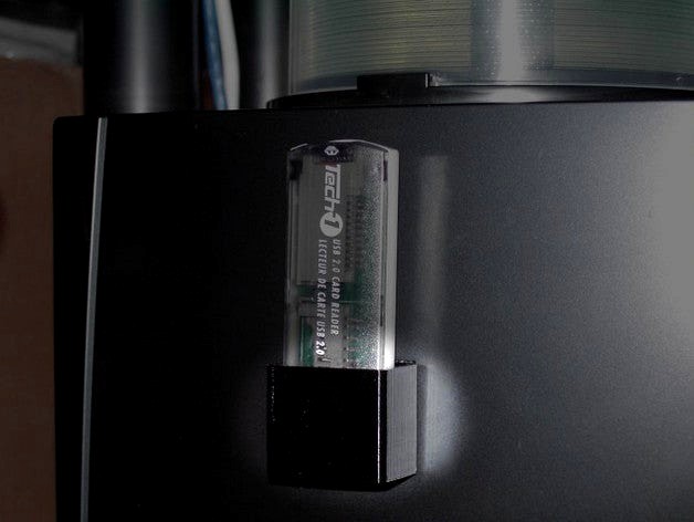 USB Card Reader holder by AnthonyT