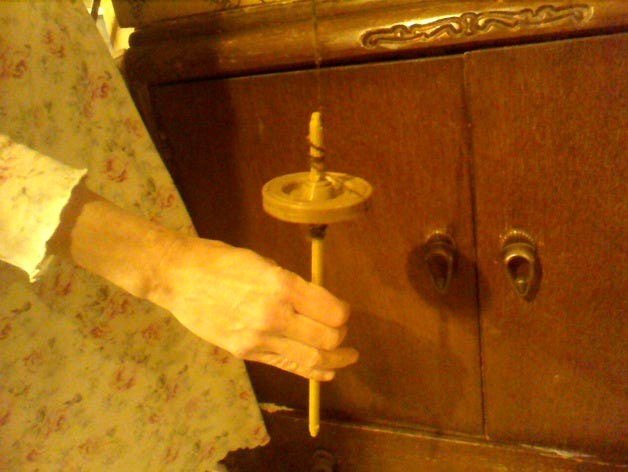 Drop Spindle, for making yarn from raw fiber by sawhitney