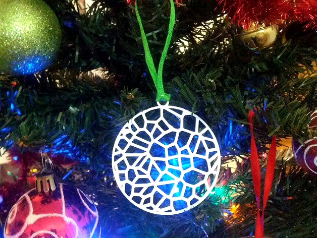 Voronoi christmas Ball by Simmons