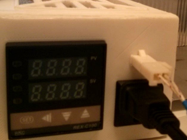 Compact Temperature Controller with Completely Printed Case by pyrophreek