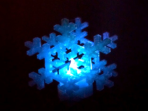 Snowflake lantern by gabrielguzman