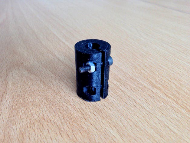 Simple Z axis Couplers by FablabMoebius