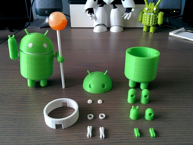 Posable Android Robot by lingen