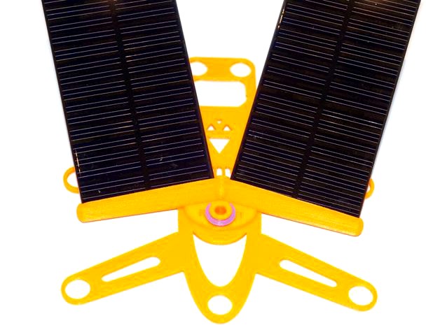 Solar panel mount for Spider Rover by johann517