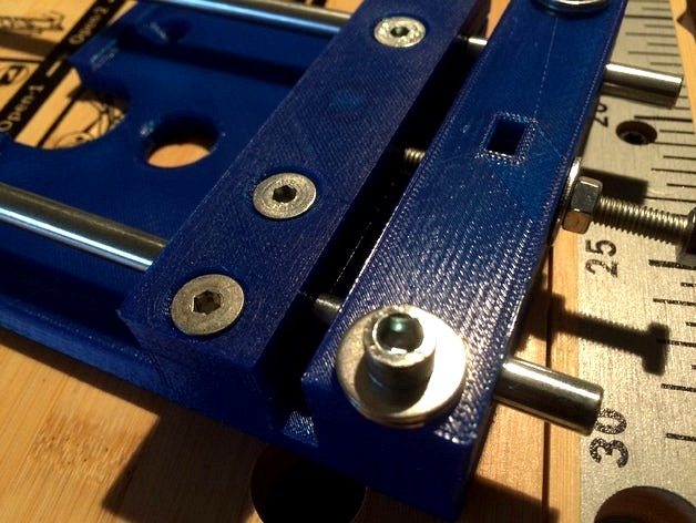 fine Adjustable Parallel Edge Guide for black&decker router by bandit-ed