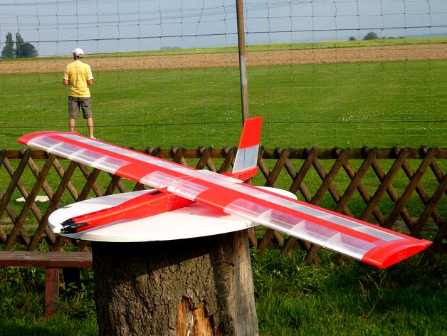 "Red Swan" the biggest fully printed Flying Wing by wersy
