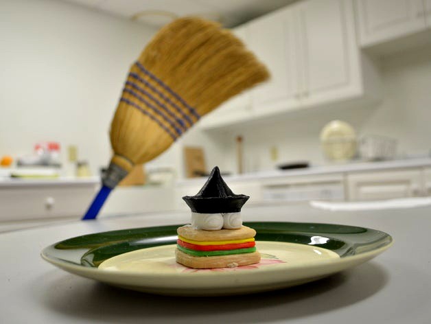 Sand-Witch by yourwildworld