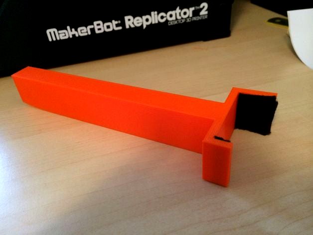 Makerbot Replicator 2 Logitech Webcam pro 9000 mount by Waltermixxx