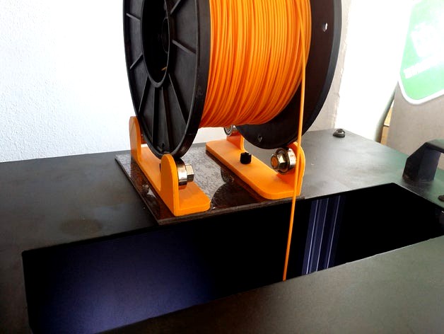 Filament bobbin guide by honamia