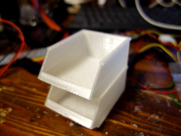 stackable box by yujika