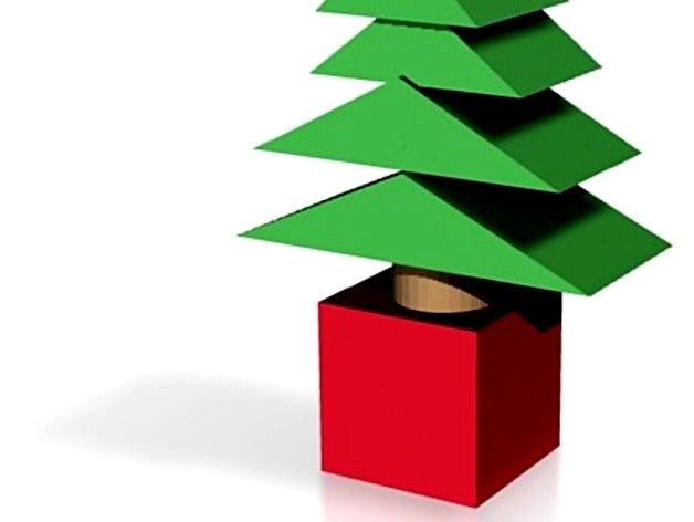 xmas tree sculpture by lokilaufeysen