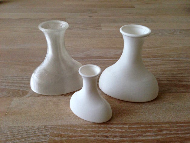 Simple Vase by mikie10