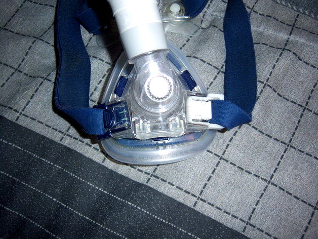 CPAP Face Mask Clip by MacGyver
