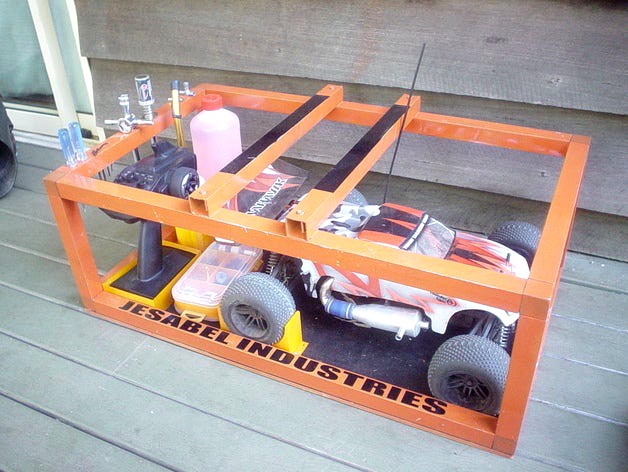 Thunder Tiger TOMAHAWK nitro/rc transport box by stumphopper